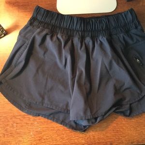 Black tracker shorts V “4